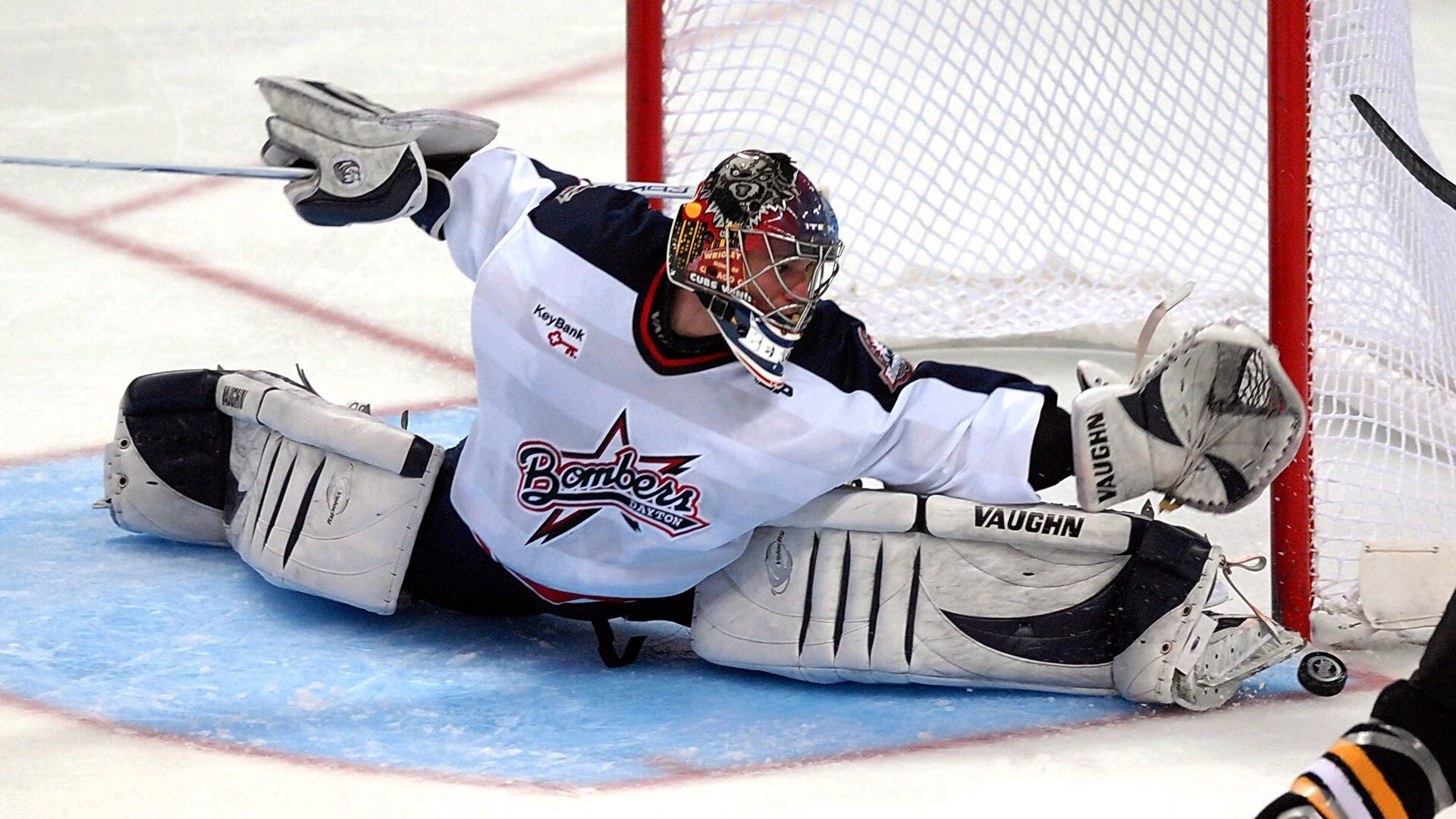 AYX GAME-德克斯赛后感谢团队支持与鼓励，德克斯赛后感谢团队支持与鼓励的话语