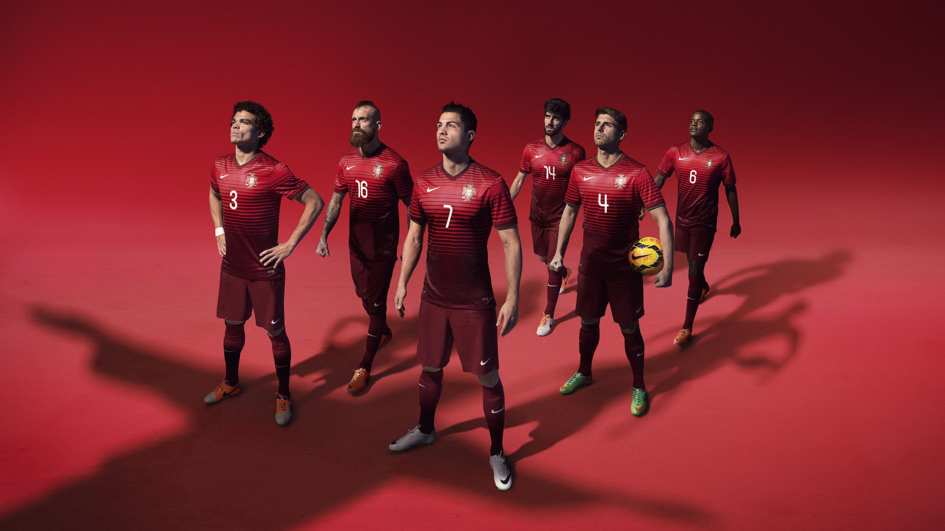 特色足球文化基地在多地建设，打造文化旅游融合新地标，足球特色示范园